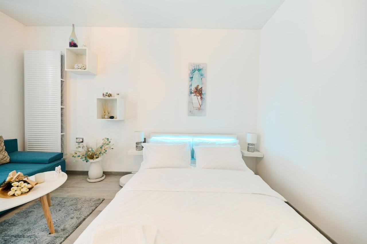 Blue Wave Studio In Nord10 - Pool N Playground Mamaia Ngoại thất bức ảnh